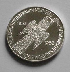 Almanya, DDR-Cermen Ulusal Müzesi N̈ürnberg (1852-1952). 5 Mark Kartal Temalı Hatıra Parası 2021. 37 mm. / 17,7 gr.