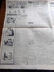 Cumhuriyet Gazetesi - 30 Haziran 1955 - Osman Bölükbaşı Beklenen Siyasi Nutkunu Söyledi - Kasım Gülek Hakkında Tahkikat - Türkiye Irak Ve Pakistan Arasında Müzakereler - Majeste Irak Kralı 2. Faysal Ziraat Fakültesinde Fotoğraf - Bizde Çocuk Ölümleri Yüzde 50 Artmış - Kıbrıs Mücadelesi İçin Atina'da Para Toplanıyor - Manisa Tarzanı Ahmet Bedevi Fotoğraf - Aşılmayan Duvar Yazan Berin Büktaş Yazı Dizisi - Türkiye İş Bankası - Öyle Değil Arkadaşlar Yazan Burhan Felek Köşe - Monte Karlo Perisi Elhamra Sinemasında - Resimli Roman Gizli Define Yazan George Simenon - İstanbul Ankara Radyosu Programı - Esrarlı Meşhur Davalar Yazan Tevfik Sadullah - Kedi Pençesi Çeviren B. F. Yazı Dizisi - Millî Futbol Takımımız Bu Gece Yarısı Geliyor - Boğaziçi Güzelhisarda Modern Bir Site Kurulmaktadır