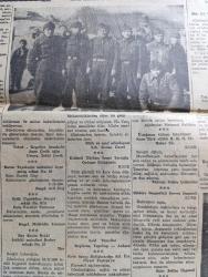 Cumhuriyet Kore Gazetesi - 31 Aralık 1950 - Kore Hükümet Erkanı Türk Karargahında - Kunuri Muharebelerinde Çemberi Yaran Kıtalarımızın Kahraman Komutanlarından Birkaçı Fotoğraf - Kore'de Yol Kenarında Mecburi İniş Yapan Topçu Keşif Tayyaremiz Fotoğraf - Kore'den Türkiye'dekilere Mektuplar - Türkiye'den  Koredekilere Mektuplar - Arslan Mehmetçikler Yeni Cepheye Hareketleri Sabahında Çadırlarının Önünde Fotoğraf - General Tahsin Yazıcı Ve Kurmay Yarbay Salahaddin Tokay Cephede Cumhuriyet Okuyorlar Foto - Kore Şehit Ve Gazilerine Şiir Yazan Tahir Nadi - Ey Şehit Şiir Yazan Sabahat Etlioğlu - Kore'de Mehmetçiğe Selam Yazan Sedat Çetintaş - Tokyo'da Hastane Bahçesinde Fotoğraf - Bir Şehit Anası Söylüyor  Şiir Yazan Tarık Orhan - Kore'den Gelen Son Resimler- Yurda Dönen Yaralılarımızdan Muharrem Karabayır Fotoğraf - Askeri Polis Vazifesi Gören Mehmetçikler Fotoğraf