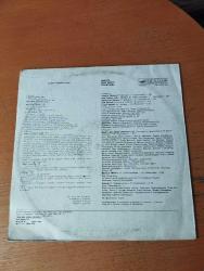 BİRBİRİNİZE LALELER VERİN * TİFLİS HALK ŞARKILARI * 1989 BASKI LONGPLAY