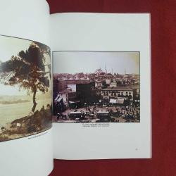 Üç İstnabul Sergileri