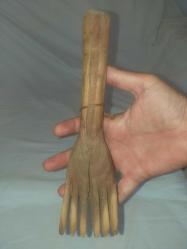 Ayak formunda , güzel patineli ahşap kirkit 2, osmanlı dönemi...