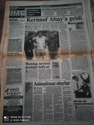 FOTOMAÇ SPOR GAZETESİ FOTOMAÇ DOĞUM GÜNÜ GAZETESİ-30 Ekim 1991-coşkun özarı -selçuk-roti-galatasaray-bakırköy-beşiktaş-turgut özal-temel özalak-spor ekranı-beşiktaş 40 milyar arıyor-Ergün hiçyılmaz-kalkavan-kartal'da büyük takas-Turgay şeren-güven gerek-spor kanalı-göztepe-sarıyer-izmirspor-karşıyaka-kerimof-petronoviç-zaferin bedeli-voleybolda geçen hafta-abdullah akalp-Gazi üniversitesi-rıdvan yılmaz-