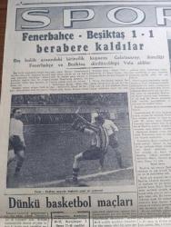 Cumhuriyet Gazetesi - 19 Şubat 1951 - Ortadoğu'nun Kalesi Yazan Abidin Daver Başmakale - Kore'de Türk Devriyeleri Dün 29 Km. İlerlediler Fotoğraf - Yeni Bütçe Müzakerelerinde Bugün 15 te Başlanıyor - Kore'ye Girenlere Mesaj - Marshall Planı Türkiye Temsilcisi Mr. Russell Dior Türkiye'de Fotoğraf - Elçiler Konferansının İkinci Safhası Başlıyor - İran Şahı Mohammed Rıza Pehlevi Süreyya İsfendiyar İle Tahran'da Evlendi - Süreyya İsfendiyar'ın Gelinliğini Christian Dior Dikti Fotoğrafı - Tan Matbaasında Yangın - Vasfi Rıza Zobu'nun Bir Mektubu - Bahar Yazdan Sonra Geldi Nakleden Vahdet Gültekin Yazı Dizisi - Telefonlarımız Yazan Burhan Felek Köşe Yazısı - Kore'den Türkiye'dekilere Mektup - Türkiye'den Koredekilere Mektup - Udi Hrant Topluluğu Pangaltı İnci Sinemasında - İstanbul Ankara Radyosu Programı - Orion Radyoları - Fenerbahçe Beşiktaş 1 1 Berabere Kaldılar Fotoğraf - Dünkü Maçta Kamil Kafa İle Fenerbahçe'nin Golünü Atarken Fotoğrafı - Cumartesi Yapılan Boks Maçlarının Tenkidi