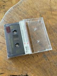 GRUP MERDİVEN - ÇİÇEĞİ BURNUNDA - KASET