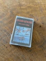 EZGİNİN GÜNLÜĞÜ - BAHÇEDEKİ SANDAL - KASET (JELATİNİNDE)
