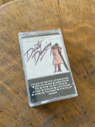 DIRTY DANCING - PATRICK SWAYZE / JENNIFER GREY - ORIGINAL SOUNDRACK FROM THE VESTRON MOTION PICTURE - KASET (JELATİNİNDE)