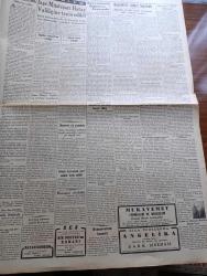 Cumhuriyet Gazetesi - 31 İkincikanun (Ocak) 1942 - Sovyetlerle Japonya Arasında Yazan Yunus Nadi Başmakale - Milli Korunma Kanunu Tadilatı - Meclis Heyecanlı Bir Gün Yaşadı - Ticaret Vekili Mümtaz Ökmen Maliye Vekili Fuad Ağralı General Naci Tınaz İktisat Vekili Sırrı Say Mecliste Konuşma Yaptı Fotoğrafı - Başvekil Refik Saydam'ın Azimli Beyanatı Fotoğraf - Adolf Hitler Hitabet Kürsüsünde Fotoğraf - Nazizmin 9. Yıldönümü - İran Rusya İngiltere İttifakı İmzalandı - Atlantik Ötesinde Almanlar 74 Bin Tonluk 13 Gemi Daha Batırdılar - Kadıköy Opera Sinemasında Salahaddin Eyyübi - Perili Köşk Bugün Lale Sinemasında - Hitler'in Nutku Yazan Ömer Rıza Doğrul - Roosevelt 60 Yaşında - Safiye Ayla Ve Saz Heyeti Her Akşam Maksimde - Singer Saat Mağazaları - Radyolin Diş Macunu - İnce Saz Heyeti Sirkecide Anadolu Lokantasında - Bugünkü Radyo Programı - Erkmen Cep Sobası - Gomental Nezleden Korur - Poker Traş Bıçağı