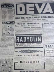 Cumhuriyet Gazetesi - 1 Mayıs 1942 - Birmanyadan Sonra Yazan Yunus Nadi Başmakale - Bomba Muhakemesi - Dün Yapılan İki Celsede Suçlu Abdurrahman Sayman Suçlu Pavlofla Kornilofun Sordukları Suallere Cevap Verdi - Milli Servet Artıyor - Halkın Bankalara Mevduatı 364 Milyon Lirayı Buldu - Hitler İle Mussolini Buluştular Fotoğrafı - Kızılay'ın Faaliyeti - Alman Tayyareleri Norvich'e Yeniden Hücum Ettiler - Japonlar Laşio Şehrine Girdiler - Bugün 1 Mayıs Bayramıdır - Von Der Goltz Paşa ve Türk Alman Silah Arkadaşlığı Yazan Emekli General H. Emir Erkilet - 50 Bin Çift Torik Tutuldu - Hariciye Umumi Katibi Numan Menemecioğlu İstanbul'da - Türkçe Sözlü Türkçe Şarkılı Leyla Filmi Leyla Taksim Sinemasında - Hello Broadway Filmi Başrolde Alice Fay Marmara Sinemasında - Raşid Rıza Tiyatrosu ve Halide Pişkin Birlikte Şehzadebaşı Turan Sinemasında - Rapid Fenerbahçe Maçı Bugün Şeref Sahasında - Bugünkü Radyo Programı - Bulmaca - Radyolin Diş Macunu - Türk Ticaret Bankası