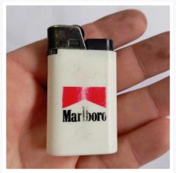 Vintage Marlboro çakmak