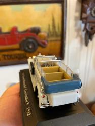 Mercedes üretimi 1:43 ölçek araba