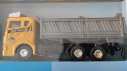 TESCO  - HARFİYAT KAMYONU  SIFIR  HİÇ KULLANILMAMIŞ ORJİNAL KUTUSUNDA 1/72 ÖLÇEK   KOLEKSİYON ÜRÜNÜ