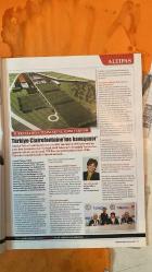 FOURFOURTWO - TEMMUZ 2007    -   KİŞİ/ŞAHIS İSİMLERİ MÜJDAT YETKİNER - ENGİN BAYTAR - ALTAN TANRIKULU - RONALDO - DAVID BECKHAM - ÜMİT ÖZAT - EMMANUEL ADEBAYOR - EMMANUEL EBOUE - DIEGO LUGANO - ZINEDINE ZIDANE - VICENTE DEL BOSQUE - PHILIPP LAHM - SAMIR NASRI - DJIBRIL CISSE - CARLO ANCELOTTI - YAŞAR - SCHUMACHER - HÖGH - WAGENHAUS - SELÇUK YULA - HALDUN DÜRÜST - SÜREYYA KOCATEPE - KENAN ADIGÜZEL - RYAN GIGGS - CRAIG BELLAMY - FRANCESCO TOTTI - RIVALDO - FAUSTINO PINTO - JUAN CACHO - LUCAS NEILL - JOSEF HICKERSBERGER - JAKOB KUHN - WILMAN CONDE - AQUIVALDO MOSQUERA - PEDRO LARLEY - CARLOS TEVEZ - NANI  BAŞLIKLAR FUTBOLU SEVENLERİN DERGİSİ - RONALDO GOLFTE HİLE YAPIYOR MU - 1998 DÜNYA KUPASI FİNALİ'NDE NE OLDU - BREZİLYALI KIZLARI NASIL TAVLARSINIZ - GALATASARAY'IN MÜTHİŞ ALTYAPISI - ÜMİT ÖZAT ŞİİR YAZIYOR - ADEBAYOR KONUŞTU - KOLOMBİYA'DAKİ VAHŞİ DERBİ - LİGİN DİĞER YILDIZLARI - MARSİLYA'DA ŞİKE - MOR MENEKŞE TOULOUSE - ÇİN'DE FUTBOL - THE FINALE - YAKIN MARKAJ - AYIN FOTO   - 70 SAYFA