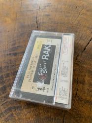 PAUL McCARTNEY - FLOWERS IN THE DIRT - KASET (JELATİNİNDE)