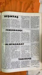 SOSYETE 13 DERGİSİ  -  13 MAYIS 1984  TURGUT ÖZAL - BEDRETTİN DALAN - İZZET GÖKÇİMEN - NEVZAT AYAZ - MEHMET ALİ YILMAZ - GÜNERİ CIVAOĞLU - NEZİH DEMİRKENT - OKTAY EKŞİ - NEVZAT ÜNLÜ - HAKKI ÖCAL - ÇETİN ALTAN - ALİ RIZA ÇARMIKLI - MÜNEVVER ÇARMIKLI - CANDAN ÇARMIKLI - ÜMRAN ÇARMIKLI - BEYHAN ÇARMIKLI  GÜNEŞ GAZETESİ YÖNETİMİNDE DEĞİŞİM RÜZGARLARI - MEHMET ALİ YILMAZ VE TAKIM OYUNU ANLAYIŞI - GÜNERİ CIVAOĞLU İLE DOSTÇA AYRILIK - NEZİH DEMİRKENT'İN HÜRRİYETÇİLİĞİ VE YENİ DÖNEMDEKİ ROLÜ - OKTAY EKŞİ’NİN SİYASETLE YOL AYRIMI SONRASI GAZETEYE DÖNÜŞÜ - GÜNEŞ'İN CİDDİ GAZETE YOLCULUĞU VE BABIALİ'DEKİ FREKANS DEĞİŞİMİ - ESKİ HÜRRİYETÇİLERİN TOPLANMASI: EKŞİ, ÜNLÜ, ÖCAL - MEHMET ALİ YILMAZ’IN AÇIK TARZI VE GAZETE POLİTİKASI - TRABZONSPOR BAĞLANTILARI VE GAZETE YANSIMASI - OKTAY EKŞİ YÖNETİMİNDE SİYASİ VE TEKNİK ZORLUKLAR - GÜNEŞ’İN BİRİNCİ SAYFA ANLAYIŞINDA YENİ DÜZEN - GÜNEŞ GAZETESİNDE DİSİPLİN VE FONKSİYONEL ÇALIŞMA STRATEJİLERİ - GAZETECİLİĞİN SORUMLULUK VE CİDDİYET DOĞRULTUSUN  -  22 SAYFA