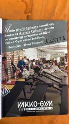 MAGAZİN OTOMOBİL DERGİSİ  - MART 1990  TOFAŞ 1991 MODELİ – FORD ESCORT – FERRARI 348 TB – AUDI V8 – LOTUS ELAN – FERRARI 641 – LAND ROVER DISCOVERY – ROLLS ROYCE PHANTOM II – ALFA ROMEO GIULIETTA – DRAGSTER – CAMEL TROPHY – NASTASSIA KINSKI – EMANUEL KILAVUZ – RENÇ KOÇİBEY – ŞÜKRÜ OKÇU – ALAIN PROST – HAKKI TOLUNAY – MÜJGAN ERUS – GALİP GÜREL – UĞURMAN YELKENCİ – ALİ KARACAN – SERDAR BOSTANCI – YALÇIN ARSAN  TOFAŞ – BURSA GEZİSİNDE 1991 MODEL İPUCU YAKALANDI, İTALYA BAĞLANTILI GELİŞMELER CAMEL TROPHY – PARİS’E GİDECEK TÜRK EKİBİNİN BİLEZİKÇİ’DE SEÇİLMESİ, LAND ROVER DISCOVERY 200 TDi TANITIMI FORD ESCORT – RALLİ DÜNYASINDAKİ TARİHİ YERİ, TÜRK PİLOTLARLA ANILAN UNUTULMAYANLAR SERİSİ AUDI V8 – PERSPEKTİFTE V8 MOTOR VE DİNAMİK YAPISIYLA TEKNİK İNCELEME FERRARI 348 TB – STİL SAYFASINDA YENİ MODELİN SPORTİF TASARIMI ROLLS ROYCE PHANTOM II – KLASİK SEGMENTİNDE LÜKS VE TARİHS  - 82 SAYFA