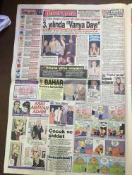SABAH GAZETESİ MELODİ TELERAMA EKİ  - 24 ARALIK 1993  - HARİKA AVCI, RESSAM BEDRİ BAYKAM ve İZZET ÖZ İLE DOYUMSUZ SOHBET - İBRAHİM TATLISES, İBO SHOW, NURİ SESİGÜZEL, ERKİN KORAY, AYDEMİR AKBAŞ - ORHAN GENCEBAY'SIZ YILBAŞI - YUSUF ELVER, OLCAK O KADAR'DA MUTLU BİR AİLE TABLOSU -NOKTA İLE VİRGÜL - ERDOĞAN SEVGİN - ''BİR BAŞKA GECE''DE DÖRT TİYATRO ÜNLÜSÜ, YASEMİN BOZKURT, CİHAN ÜNAL, CÜNEYT TÜREL, BERNA LAÇİN, TİLBE SARAN - BİR DAMLA ALKOLÜN ÜRPERTEN HİKAYESİ -