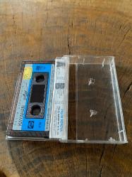 KAYAHAN - SİYAH IŞIKLAR - BENİM ŞARKILARIM 2 - KASET (KAĞIT BASKI)