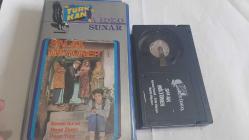 SALAK MİLYONER  KEMAL SUNAL ZEKİ ALASYA METİN AKPINAR BETA   VİDEO FİLM