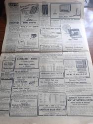 Cumhuriyet Gazetesi - 22 Mart 1948 - İtalya Müzayedede Abidin Daver Başmakale - İtalyan Komünistlerine İndirilen Büyük Darbe - Demokrat Parti Haysiyet Divanı Çarşamba Günü Toplanıyor - Demokrat Parti Haysiyet Divanı Başkanı Hamit Şevket İnce - Doğuda Sovyet Baskısı - Yunan İtalyan Andlaşmasına Doğru - Fenerbahçe Dün Galatasaray'ı 3 1 Yendi Fotoğraf - Yahudiler Meydan Okuyorlar - Kamplarda Bulunan Türkler - Goebbels'in Hatıraları Yazı Dizisi - Muammer Karaca Maksim Hangisi Büyük Operet - Kadınların Sevgilisi Bu Akşam Atlas Sinemasında - Huzur Yazan Ahmet Hamdi Tanpınar Yazı Dizisi - Öz Fenerbahçe Bugün Çıktı - Gazete Sahifeleri Yazan Burhan Felek - Hitler'in Propaganda Nazırı Goebbels'in Kardeşi Konrad Yargılanacak - Bugünkü Radyo Programı - Lion Mağazası - Vaquez Tansiyon Aletleri Gelmiştir - Ferguson Radyoları Nur Mağazasında - Bursa'da Ekmek Sıkıntısı - Ereğli Liman İnşaatı Fotoğraf - De Gasperi Yardım Anlaşmasını İmzalandıktan Sonra Fotoğraf