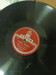 MÜZEYYEN SENAR - MEVLANA (şarkılı) / SABA NİNNİ 78 DEVİR TAŞ PLAK