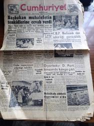 Cumhuriyet Gazetesi - 29 Temmuz 1957 - Başbakan Adnan Menderes Muhalefetin Tenkidlerine Cevap Verdi -  Sağlık Kervanları Fotoğ1957 1958 Yunus Nadi Mükafatı - Ankara'da Amerikalı Erler İçin Kışla Yapılacak - Profesör Fahrettin Kerim Gökay İtalya'da Takdir Topluyor - Tekstil Ve Örme Sanayii İşçilerinin Toplantısı - Diyarbakır'da Demokrat Parti Binasında Kavga Çıktı - Dolmabahçe Stadında Devam Eden İstanbul Ankara Genç Takımlar Atletizm Müsabakaları - Yanlış Zifaf Yazan Kemal Bilbaşar Yazı Dizisi - İngiliz Sosyalistleri Uykuda Mı Yazan Hasan Ali Yücel Köşe Yazısı - Maskat Umman İsyanının İçyüzü - İtalyan Yıldız Gina Lolllobrigida'nın Bir Oğlu Oldu - Amerika'yı Birbirine Katan Roman Örümcek Ağı - İki Kız Mahkemede Can Can Oynadı -Tabela İle Olmuyor Yazan Burhan Felek Köşe Yazısı - Ankara İstanbul Haftalık Radyo Programı - Büyük Casuslar Derleyen A. Cemalettin Saraçoğlu Yazı Dizisi - Blendax Şampuanı - Yaşlı Yelkenciler Gençlere Örnek Şekilde Yarıştılar- Rekortmen Şükrü Saban Fotoğraf