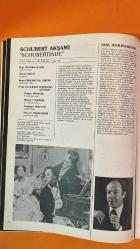 14.ULUSLARARASI İSTANBUL  DERGİSİ  -  HAZİRAN-TEMMUZ 1986 -NEJAT F. ECZACIBAŞI - AVNİ AKYOL - ALİ KOÇMAN - FERİT GÜVENÇ - BÜLENT TARCAN - HALDUN TANER - GENCAY GÜRÜN - ERCÜMENT BERKER - FARUK YENER - TURGUT ATAKOL - SAĞLAM DALAMAN - HAŞİM GÖNENÇ - FETHİ TANALAY - ONAT KUTLAR - AYDIN GÜN - VEDAT DEMİRCİ - İLHAMİ TURAN - ESAT BERKSAN - SACİT BASMACI - CANER YAPALI - ARZU AKGÜN - ASUMAN BAYRAM - GÜL BEBEK - ZEHRA GÜLŞEN - ZELİHA KAYA - NESLİHAN KHAN - İNCİ MENZİLCİOĞLU - DAVID PINHAS - HÜLYA UÇANSU - İLHAN EVLİYAOĞLU - ALİ NİHAT GÖKYİĞİT - RENATE HOLM - BORIS PERGAMENSCHIKOW - FLORIAN ZWIAUER - GÜHER PEKİNEL - SÜHER PEKİNEL - GÉRARD JARRY - JEAN-FRANÇOIS PAILLARD  G.F. HAENDEL - W.A. MOZART - J.S. BACH - GUSTAV MAHLER - FRANZ SCHUBERT  KONÇERTO GROSSO OP.6 NO.10 - KONÇERTO KV365 - KEMAN KONÇERTOSU KV219 - KAFFEEKANTATE - SENFONİ NO.4 - SCHWIPSLIED - DOMENICO MONTAGNANA 1735  İSTANBUL KÜLTÜR VE SANAT VAKFI - İSTANBUL FESTİVALİ - ATATÜRK KÜLTÜR MERKEZİ - SALZBURG FESTİVALİ -  -    222 SAYFA