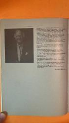 ALTIN PORTAKAL ULUSAL FİLM FESTİVALİ DERGİSİ  - EKİM 1995  ANTALYA ALTIN PORTAKAL KÜLTÜR VE SANAT VAKFI - SİNE FİLM - ESRA FİLM İLETİŞİM A.Ş. - TRT - BELGE FİLM  SAİM ÇOTUR - MUSTAFA AVKIRAN - GÖKSEL KUMSAL - NALAN CEBECİ - FIGEN YILDIRIM - YUSUF TONAK - SELVİ İMAL - ERASLAN UYSAL - METE SİLACI - HASAN SUBAŞI - YAŞAR SOBUTAY - AHMET DOLANAY - TARIK DURU - AHMET ACAR - NURİ ÇETİN - ÜNAL UZUN - MUSA SEYİRCİ - ADNAN KÖSEOĞLU - YAVUZ YALINKILIÇ - MESUT UÇAKAN - HÜSEYİN TÜRKYILDIRIR - TÜLAY ERATALAY - SELİM AŞKIN - CEMAL GÖZÜTOK - SABAHATTİN ÇETİN  32. ALTIN PORTAKAL FİLM FESTİVALİ - ULUSAL FİLM FESTİVALİ - ULUSLARARASI KISA FİLM VİDEO FESTİVALİ - KADERE 45 - ÖLÜMSÜZ KARANFİLLER - ÖZLEM DÜNE BUGÜNE YARINA - SEKİZİNCİ SAAT - SİNEMA VE DÜNYA MEDENİYETİ - MILO VENÜSÜ ÖDÜLÜ -  184  SAYFA