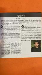 TÜRK FİLM DERGİSİ - 15 MAYIS 2000  İSTEMİHAN TALAY - KADRİ YURDATAP - MUSTAFA ALTIOKLAR - ÖMER FARUK SORAK - MUSTAFA PREŞEVA - ARZU YANARDAĞ - DEMET ŞENER - FUNDA BARIN - NURSELİ İDİZ - MUSTAFA UĞURLU - YALÇIN YELENCE - UMUR BUGAY - GÜNGÖR TOYDEMİR - ŞEVKET UYSAL - ARİF ERKİN - MELTEM CUMBUL - ZAFER ALGÖZ - GÜVEN KIRAÇ - RUTKAY AZİZ - MEHMET AKAN - MERAL ÇETİNKAYA - OKTAY SÖZBİR  TÜRK FİLM - CANNES FİLM FESTİVALİ - ASANSÖR - DENİZE HANÇER DÜŞTÜ - İSTANBUL KANATLARIMIN ALTINDA - AĞIR ROMAN - DURUŞMA - BUGAY FİLM YAPIM - UMUT SANAT - ÖZEN FİLM T.A.Ş. - SESAM - SİNEMA ESERİ SAHİPLERİ MESLEK BİRLİĞİ - CERRAHPAŞA TIP FAKÜLTESİ - ANKARA KOLEJİ - ANKARA ÜNİVERSİTESİ BASIN VE YAYIN YÜKSEK OKULU - 126 SAYFA