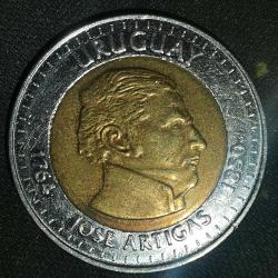 URUGUAY  2000  10 PESO