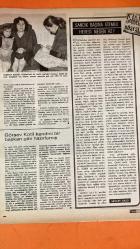 HAYAT DERGİSİ - 22 ARALIK 1977 KAPAK: ZARO AĞA - HALE SOYGAZİ - KAPTAN COUSTEAU - ALİ DİNÇER - GÖRSEV KOTİL ZARO AĞA’NIN ÖĞÜDÜ VE OTOPSİSİ - GÜNEŞ ENERJİLİ OTO - ZARARLI İLAÇ ALIŞKANLIĞI - İÇKİDEN NASIL VAZGEÇİLİR - KAPTAN COUSTEAU GÜNEY KUTBU'NDA - FOK KATLİAMI - YENİ ENERJİ ARAYIŞLARI - SİNEMA, TİYATRO, MÜZİK PANORAMASI - ANKARA BELEDİYE BAŞKANI ALİ DİNÇER - GÖRSEV KOTİL'İN BAŞKAN EŞİ ROLÜ - SEÇİMDE SANDIĞA GİTME İSTEĞİ NEDEN AZ? - AHMET AĞAOĞLU HATIRALARI - TURHAN SULTAN DİZİSİ - BATI KÜLTÜRÜ ANSİKLOPEDİSİ - SATRANÇ KÖŞESİ BAŞLIYOR - FOTOĞRAF YARIŞMASI SONUÇLANDI - ATATÜRK'ÜN ANILARI (11) - KÖRDÜĞÜM (11) - TEST - DOKTORUNUZA SORUN - SİZDEN BİZE - CEMİYET - MİZAH - BULMACA HAYAT - İSTANBUL - ANKARA - GÜNEY KUTBU - VİYANA - OSMANLI SARAYI - SİYASİ SEÇİM GÜNLÜĞÜ - BATI KÜLTÜRÜ - BURSA - ISVİÇRE - ALMANYA - BELÇİKA - HOLLANDA - AVUSTURYA - SEZEN AKSU - İZZET GÜNAY - ZEKİ MÜREN - HALDUN DORMEN - TARIK DURSUN K. - MUSTAFA AKÖZ - VEHBI DİNÇCAN - FERYAL OSKAY SEZEN - POSTERLİ - 58 SAYFA