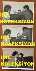 BEYAZ PERDENİN PRENSİ, YEŞİLÇAM'IN YILDIZ OYUNCUSU SALİH GÜNEY'İN ORİJİNAL 3'LÜ FOTOĞRAF SETİ - 18 x 12 cm EBADINDA - SALİH GÜNEY ve TUGAY TOKSÖZ KÜÇÜK BİR ÇOCUKLA OYNARLARKEN ÇEKİLMİŞ 3 FARKLI KARE