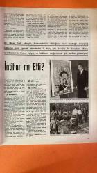 HAYAT DERGİSİ - 16 EYLÜL 1965 KAPAK: NORMA FOSTER PORTRE: CEMAL MADANOĞLU – BAĞIMSIZ ADAYLIK GEREKÇESİ, MECLİS VİZYONU VE SİYASİ DÜZEN ELEŞTİRİSİ DOSYA: TÜRK TARİHİNİN EN BÜYÜK HAYDUTLUK OLAYI – İKİ MİLYONLUK SOYGUNUN İLK GÖRGÜ TANIKLIĞI MAKALE: ŞEVKET RADO’DAN “BABA VE DİKTATÖR” ÜZERİNE TOPLUMSAL SOHBET YAZISI GÜNDEM: DAG HAMMARSKJÖLD’ÜN KONGO KRİZİ SIRASINDAKİ UÇAK KAZASI – İNTİHAR MI, SABOTAJ MI? KİŞİLER: NORMA FOSTER - CEMAL MADANOĞLU - DAG HAMMARSKJÖLD - HAROLD M. JULIEN - ALFRED V. ALLEN - JOHN LINDBERG - ARTHUR GAVSHON - ŞEVKET RADO TEMALAR: BAĞIMSIZ SİYASET VE MECLİS ROLLERİ - TÜRKİYE’DE SİYASİ DÜZENSİZLİK ELEŞTİRİSİ - AİLE İÇİ İLETİŞİM VE KUŞAK ÇATIŞMASI - BABA OTORİTESİ VE DİKTATÖRLÜK AYRIMI - ULUSLARARASI KRİZLER VE BM GENEL SEKRETERİ’NİN ROLÜ - KONGO KRİZİ VE UÇAK KAZASI TARTIŞMALARI - İNTİHAR İDDİALARI VE ULUSLARARASI TAHKİKATLAR - GÖRGÜ TANIKLIĞI VE KAZA DETAYLARI - HAYAT MECMUASI YAYIN KADROSU VE ABONE BİLGİLERİ - 1965 SONBAHAR SAYILARI - TİFDRUK BASKI TEKNİĞİ - 28 SAYFA
