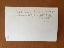 BEYAZ PERDENİN PRENSİ, YEŞİLÇAM'IN YILDIZ OYUNCUSU SALİH GÜNEY'İN ORİJİNAL FOTOĞRAFI - 18 x 12 cm EBADINDA - SALİH GÜNEY, AMERİKA'DAKİ UÇAK SERGİSİNDE PİLOT KOSTÜMÜYLE POZ VERİRKEN, 26 MAYIS 1983