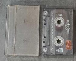 KARTONETİ YOKTUR * SADECE KASET * ZEKİ MÜREN * YORGUNUM * KASET