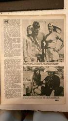 HAYAT DERGİSİ -   21 EYLÜL 1967 -   HAYAT MUHABIRI - KRAL HÜSEYİN - YILIN IDEAL EV KADINI - TAM 48 SAAT - DÜNYA - KEŞAN - CHRIS TOMPSON - HAFTALIK MECMUA - ŞEVKET RADO - HİKMET FERİDUN ES - ÇETİN EMEC - TİFDRUK MATBAACILIK SANAYİİ A S - TAMER GÜVENÇ - IPSALA KÖPRÜSÜ - DEMİREL - KOLLIAS - KIBRIS MESELESİ - DEDEAĞAÇ - HUDUTTA RANDEVU - 4 TÜMEN KARARGAHI - KENDİ KENDİMİZLE MÜCADELE - SEVKET RADO - KÜLTÜR HAMLESİ - ALKIŞ VE ZITO - JÖNKÖPING - NYKÖPING - İSVEÇ - JOHN WAYNE - MİNİ ETEK - AŞKTA MERASİME LÜZUM YOK - ANSİKLOPEDİ OKUYUCULARI   - 44 SAYFA