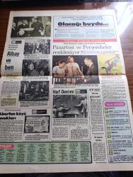 Hürriyet İstanbul Gazetesi - 3 Kasım 1978 - Bizim İstanbul - Kamil Tekbaş Sokakta Karikatür Çiziyor - İşportacı Sosyete Recep - İstanbul'da Sinema Tiyatro Programı - Şoförlerin Çoğu Korkudan Gece İşe Çıkmıyor - Taksim Harbiye Arasında Çalışmalar Durdu Tercihli Yol Otopark Oldu - Kemerburgaz Ormanları Linyit Kömürü Uğruna Tahrip Ediliyor - Seri İlanlar - Televizyon Sineması Albay Ve Ben - Eurovision Takvimi Belli Oldu Eser Teslimi İçin Sadece 1 Ay Var - Yabancı Dizilerde Olmasa - Televizyonun Yeni Yayın Planı Saptandı Pazartesi Ve Perşembeler Renkleniyor - Dön Bana İsimli Oyun Fotoğraf - TRT'de Her Ay Dış Kaynaklı Bir Oyun - Aberfan Köyü Çocukları - Saat 20.00 de Harf Devrimi - Tv'de Bugün