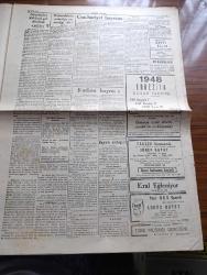 Bayram Gazetesi - 28 Ekim 1947 - Bolşeviklerin Anladığı Ve Sevdiği Dil Yazan Abidin Daver Başmakale - Dün Yeşilköyden Kalkan İsveç Uçağı Parçalandı - Ölenler Arasında 16 Türk Var - Cumhuriyet Bayramı Bugün Başbakan Hasan Saka'nın Nutkuyla Açılıyor - İstanbullular Kurban Bayramını Nasıl Geçirdi - Müslüman Aleminin Türkiye'ye Duyduğu Hayranlık - General De Gaulle Fransız Parlamentosunun Derhal Dağıtılmasını İstedi - Prenses Elizabeth Balayını Ramsey Civarında Geçirecek - İstanbul'un 500. Yıldönümü Yazan M. Ragıp Esatlı - Lüküs Hayat Ses Tiyatrosunda - Hikaye Mahmut Efendi Yazan Bedirhan Çınar - Kızılay Gençlik Kurumu Nasıl Çalışıyor Yazan Fikret Alasya - Kıbrıs'ta Bir Gün Yazan Faruk Fenik - Deli Hüseyin Paşa'nın Kulakları Çınlasın - Konya İntibaları Yazan Ahmet İhsan - Dünya Olayları Makine Devri - Radyo Programı - Airmec Radyo - Türkiye İş Bankası
