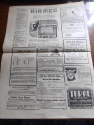 Bayram Gazetesi - 28 Ekim 1947 - Bolşeviklerin Anladığı Ve Sevdiği Dil Yazan Abidin Daver Başmakale - Dün Yeşilköyden Kalkan İsveç Uçağı Parçalandı - Ölenler Arasında 16 Türk Var - Cumhuriyet Bayramı Bugün Başbakan Hasan Saka'nın Nutkuyla Açılıyor - İstanbullular Kurban Bayramını Nasıl Geçirdi - Müslüman Aleminin Türkiye'ye Duyduğu Hayranlık - General De Gaulle Fransız Parlamentosunun Derhal Dağıtılmasını İstedi - Prenses Elizabeth Balayını Ramsey Civarında Geçirecek - İstanbul'un 500. Yıldönümü Yazan M. Ragıp Esatlı - Lüküs Hayat Ses Tiyatrosunda - Hikaye Mahmut Efendi Yazan Bedirhan Çınar - Kızılay Gençlik Kurumu Nasıl Çalışıyor Yazan Fikret Alasya - Kıbrıs'ta Bir Gün Yazan Faruk Fenik - Deli Hüseyin Paşa'nın Kulakları Çınlasın - Konya İntibaları Yazan Ahmet İhsan - Dünya Olayları Makine Devri - Radyo Programı - Airmec Radyo - Türkiye İş Bankası