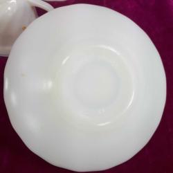 VINTAGE ARCOPAL FRANCE TABAKLARIYLA BERABER BİR ÇİFT FİNCAN