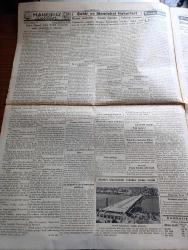 Cumhuriyet Gazetesi - 16 Haziran 1939 - Türk Mısır Paktı yazan Yunus Nadi Başmakale - icra kanunu değişiyor - Adliye Vekili Fethi Okyar gazetemize mühim beyanatta bulundu - Almanlar Slovakya'da büyük tahşidat yaptılar - Sırp Hırvat müzakereleri - Japonlar Tientsein'de İngiliz evlerinde taharriyat yaptılar  - Mahfiruz Sultan Yazan Kadircan Kaflı Yazı Dizisi - Atatürk köprüsünün dubaları yerine kondu fotoğraf - uzakşark hadiseleri yazan Muharrem Fevzi Togay - Türkkuşu filosu Bursa'dan İzmir'e hareket etti - telefon mucidi Graham bell'in hayatı sinemaya alındı fotoğraf - Bu akşamki radyo programı - 23 Temmuz 1939 Türk günü bütün Amerika bugünü kutlamaya hazırlanıyor - Londra'dan mektup yazan Abidin Daver - Turgutlu mekteplerinde Kızılay teşkilatı fotoğraf - istişare heyeti Dolmabahçe Stadyumu planını tetkik ediyor fotoğraf - Galatasaray Beşiktaş'la yeniden karşılaşacak - uçurumda bir genç kız yazan Server Bedi yazı dizisi - boksör küçük Kemal Dün vefat etti - Eminönü'ndeki yeni saat Foto