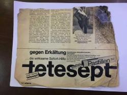 DENİZ GEZMİŞ'İ KURTARMAK İSTEYEN SİNAN CEMGİL ve ARKADAŞLARININ NURHAK DAĞLARINDA ÖLDÜRÜLDÜKLERİ HABERİNİN YER ALDIĞI ALMAN GAZETESİNDEN KESİLME FOTOĞRAFLI HABER KÜPÜRÜ - 23 x 19 cm EBADINDA