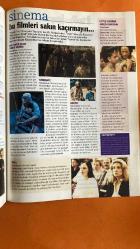 SHE DERGİSİ - MART 1995 - BRAD PITT – MERYL STREEP – KEVIN BACON – DAVID STRATHAIRN – KEANU REEVES – THE RIVER WILD – LITTLE BUDDHA – SPEED – SHE DERGİSİ – GENÇ KIZLARA ÖZEL – CİNSELLİK EKİ – AYIN GENÇ KIZI YARIŞMASI – MEZUNİYET KIYAFETLERİ – GECE KIYAFETLERİ – PARTİ KIYAFETLERİ – MODA – STİLİST TAVSİYELERİ – GENÇLİK ASTROLOJİSİ – BURÇ YORUMLARI – ASLAN – BAŞAK – TERAZİ – AKREP – YAY – OĞLAK – KOVA – BALIK – GENÇLİK DERGİLERİ – 90’LAR GENÇLİK KÜLTÜRÜ – SABAH DERGİ GRUBU – AKMERKEZ – NİŞANTAŞI – ERENKÖY – MODA – TEŞVİKİYE – CAFE COCO – CAFE DINO – CAFE MAFE – ESCOBAR – FLY INN – SHE BAR – SUSAM – TOUCHDOWN – APRIDO – ARK BOUTIQUE – ARTEMIS – ATELYE DERİN – AQUAVERDE – BEST HEDİYELİK – BEYMEN ACADEMIA – BIG STAR – BRAV – BÜKE – COLLEZIONE – D.P.STORE – DERİN – DERISHOW – DISCRETE – DOCKSTEPS – DÜNYA GENÇLİK MERKEZİ – ELLE – ETAP MOBİLYA – EUROMODA – FİYONK EL SANATLARI – GUSTO SISSIMO – GORBON – HOME STORE – HOTIC – İNFİNİTY – J/I COLLECTION – KANAPE – LOFT – NEO DEKORASYON - 98 SAYFA