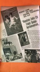 SES DERGİSİ -  26 AĞUSTOS 1967 KAPAK : YILMAZ GÜNEY – NEBAHAT ÇEHRE – MUALLA ÖZBEK – YILMAZ SAVAŞÇI – SAİT BÖRTECENE – ATIF YILMAZ – KOZANOĞLU FİLMİ – BÜYÜK EFES OTELİ – TUSAN OTELİ – KIVILCIM APARTMANI – TOPKAPI SARAYI – GALATASARAY – KANLICA – YEŞİLKÖY – İZMİR – KUŞADASI – SUADİYE GO-CART KULÜBÜ – GÜLGÜN ERDEM – MÜJGAN AĞRALI – AYNUR AYDAN – GÜLTEN CEYLAN – GO-CART FIRTINASI – FIRTINALI EVLİLİK – BOŞANMA TEŞEBBÜSÜ – BALAYI – DAYAK ŞARTI – VİLLA ŞARTI – ÇOCUK ŞARTI – İÇGÜVEYSİ YILMAZ – KIRMIZI DOSYA – VEKÂLETNAME – MAZİDEN KALAN FOTOĞRAF – ATATÜRK HEYKELİ ÖNÜNDE – UÇAKTA YAN YANA YER BULAMAYANLAR – YÜZME HAVUZU – KUMSALDA DENİZ KEYFİ – ŞARKILI BARIŞMA – EVLİLİĞİ AYAKTA TUTMA GAYRETİ – YIKILMA TEHLİKESİ – GAZETELERİ YALANLAMA POZU – KORKULU EVLİLİK – AYRILIK VE DÖNÜŞ – EV SAHİPLİĞİ KRİZİ – MÜSRİF YILMAZ – ÇÜRÜK BONOLAR – SANATÇI FEDAİLİ KOCA – NEBAHAT’İN MAZİSİ – YILMAZ’IN İSTİKBALİ – AİLE YUVASI SORUNU – YIKILAN EVLİLİKLER – TERZİHANE BARIŞMASI – İDAM SAHNESİNDEN KAÇIŞ  - 28 SAYFA