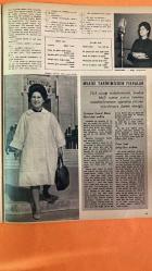 SES DERGİSİ -  1 HAZİRAN 1963 KAPAK : GÖNÜL YAZAR – OZAN SAĞDIÇ – TAMER YİĞİT – GÜLGÜN OK – GÜREL ÜNLÜSOY – SEVİL CANDAN – OKTAY MENTEŞ – NUR İNSEL – ACAR FİLM – AND FİLM – BE-YA FİLM – KEMAL FİLM – ERMAN FİLM – PESEN FİLM – YERLİ FİLM – SHELLEY WINTERS – SUE LYON – ROSSANO BRAZZI – SHIRLEY JONES – IRVING WALLACE – PAMELA MASON – JAMES MASON – TREVOR HOWARD – ADOLPH EICHMANN – PETER FINCH – RITA HAYWORTH – JAMES B. HARRIS – DIANE BAKER – EDWARD G. ROBINSON – PAUL NEWMAN – ELKE SOMMER – FRANK SINATRA – JAMES DARREN – ARTHUR MILLER – MARILYN MONROE – CAROL LAWRENCE – SIDNEY LUMET – ANITA EKBERG – RICK VAN NUTTER – FRED NUTTER – SOPHIE MAGDALENA – MERAL SAYIN – REHA YURDAKUL – ATIF YILMAZ – NURHAN NUR – YALÇIN TURA – REYHAN TURA – MUHTEREM NUR – IŞIN KAAN – FATMA GİRİK – GANİ TURANLI – SUZAN AVCI – KADİR SAVUN – KEMAL NİYAZİ SEYHUN – VECİHİ DARYAL – SES MECMUASI – SES FİLM YILDIZI MÜSABAKASI – SES KAPAK – SES SİNEMA  – 32 SAYFA