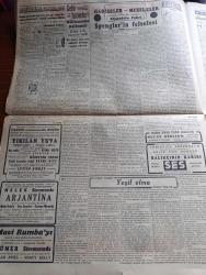 Cumhuriyet Gazetesi - 22 Mart 1942 - Cevapsız Sualler Cumhuriyet Başmakale - Nevruz günü baskı yapan kara kış - karlar altında kalan Galata köprüsü'nün görünüşü - Japon harp tebliği birmanya'da ileri hareket devam ediyor - Amerika'nın muhtelif cephelere sevk ettiği son sistem ağır tanklardan fotoğraf - bomba muhakemesi 1 Nisan'da Ankara ağırceza mahkemesinde başlayacak - Anıtkabir jüri azaları dönüyor - Mısır başvekili Nahas Paşaya bir talebe kurşun attı başvekile bir şey olmadı - şark cephesinden resimler - Taksim sinemasında bugün yıkılan yuva başrolde Fatma Rüştü - arjantina filmi Melek sinemasında - Spengler'in felsefesi yazan Ziyaeddin Fahri - Milli korunma mahkemesi Dün ilk kararını verdi - sızı yazan Mükerrem Kamil Su Yazı Dizisi - bugün Edirne'de yapılacak kır koşusu - Erna Sack'ın Bugünkü Konseri - Şen Şapka Sultanhamamda - bugünkü radyo programı - izona saç sabunu - borsa