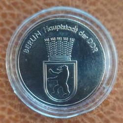 Almanya, DDR Başkent Berlin Arması / Berlin Müzesi Bergama Zeus Sunağı Temalı Hatıra (jeton Para) Madalyon 1984-1985. Krom Kaplama Çelik (15 gr/31 mm.) Nadir.