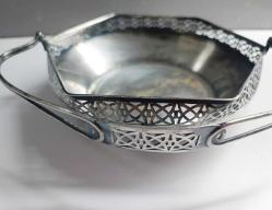 Antika Gümüş Kaplama Ajurlu Şekerlik