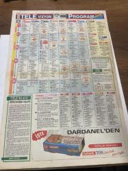 HÜRRİYET TELE VİZYON GÜNLÜK TV GAZETESİ DOĞUM GÜNÜ GAZETESİ - 8 ARALIK 1992 -ZEKİ- metin eleştiriler - Salı neşeniz - Cem  ile Sevda - meral Oğuz - Ayşenur Aslan - Cansu akbel - 93 bütçesi 2 trilyon- binbaşı barbara - bir yaz macerası - perşembenin gelişi - sürpriz tatil - jean gabin jeanne moreau- dora doll- Aydemir akbaş - Canan barlas - serenle erkekler üzerine - Leyla ismier- gülten dayıoğlu- enis fosfosoğlu- günün yıldızları - TRT’de değişen anlayış - mine engez - benim gibi sev - tırmanış - ikili oyunlar - bir yaz macerası - malın gözü - sürpriz tatil - şabancık