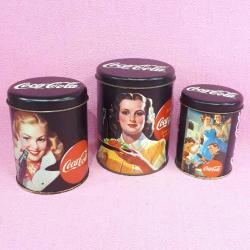 RETRO GÖRÜNÜMLÜ COCA-COLA 3 FARKLI BOY TENEKE KUTU SETİ